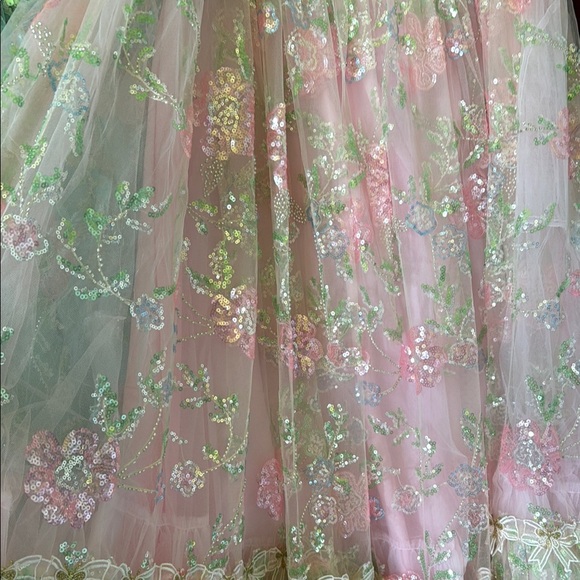 Fairy Tong dress - Picture 6 of 12